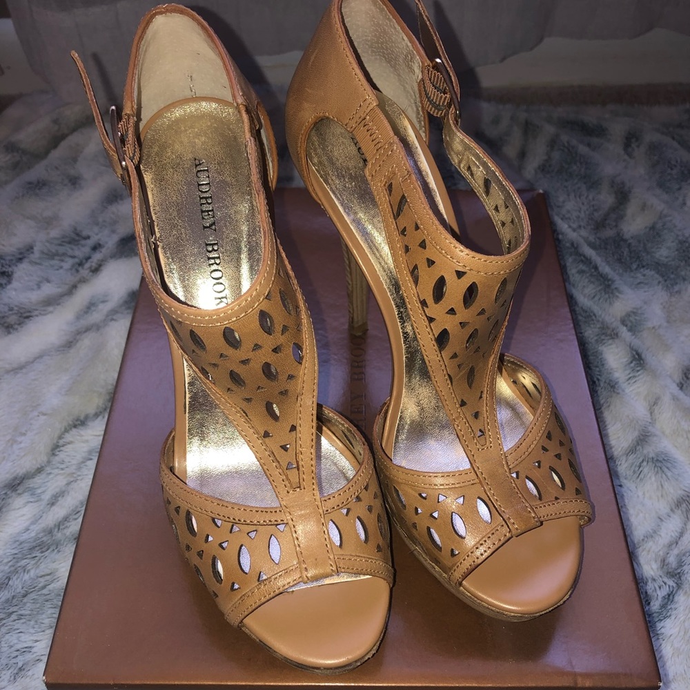 Audrey Brooke tan stilettos sandals heels